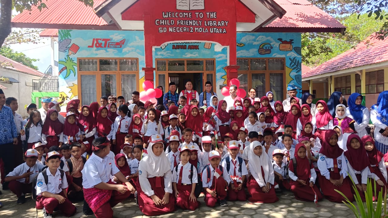 Literasi Anak di Wakatobi, J&T Express Gandeng Taman Bacaan Pelangi Hadirkan Perpustakaan Ramah Anak. Foto. Ganiru